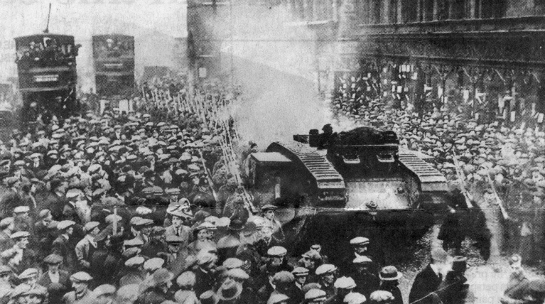 Tanks in George Square in 1919